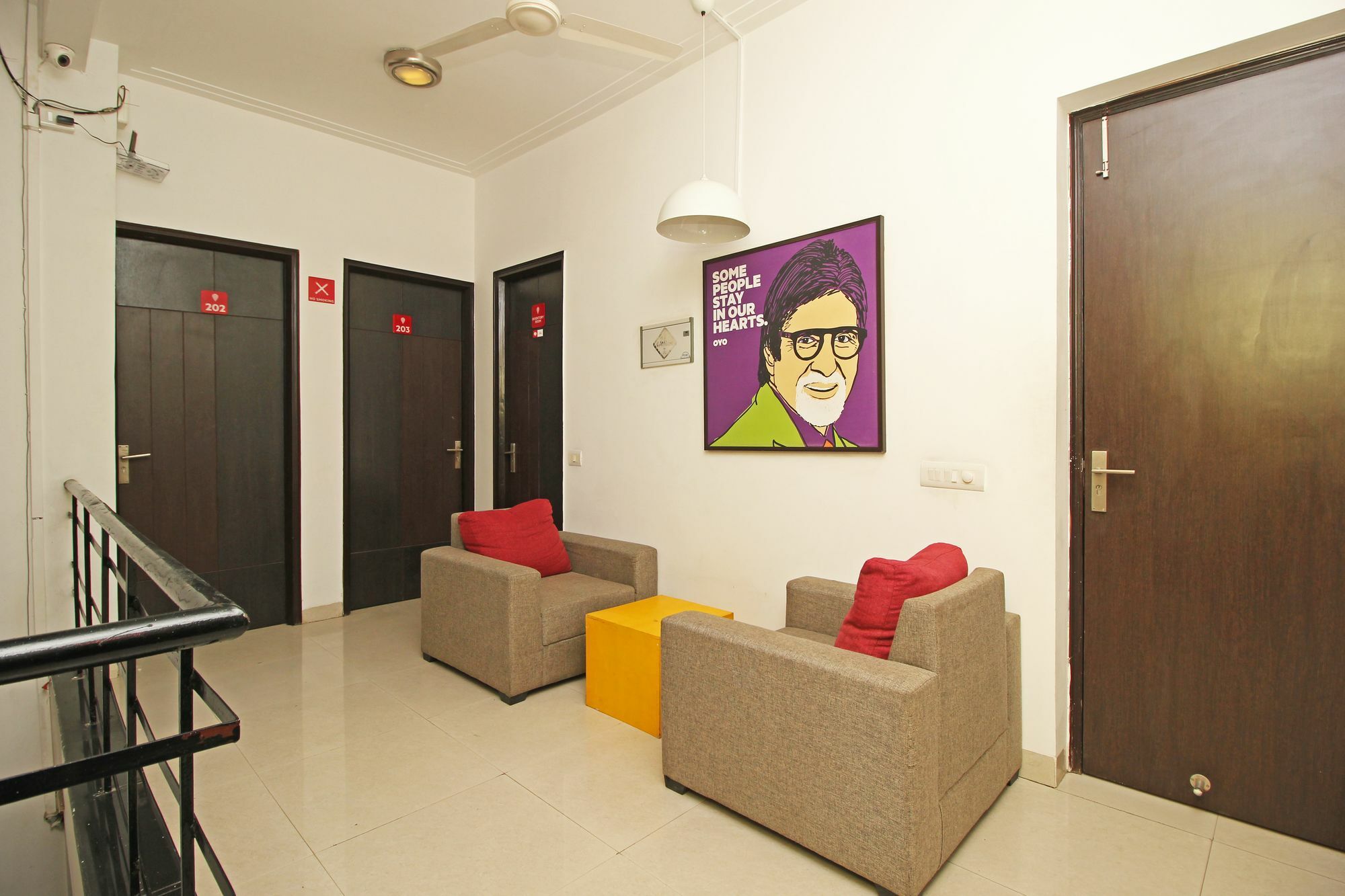 Oyo Flagship 591 Safdarjung Enclave Aparthotel New Delhi Exterior foto